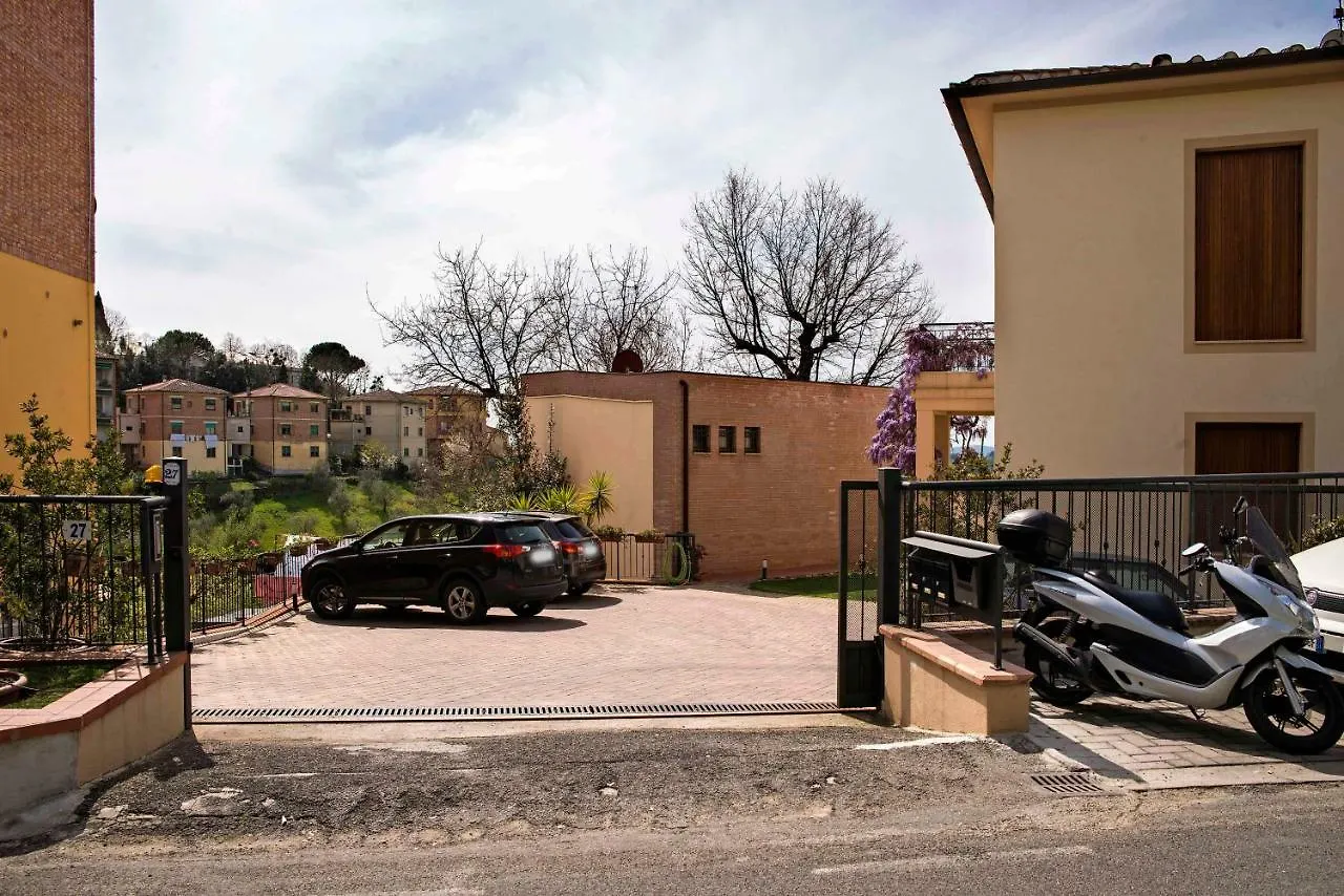 Casa Il Glicine A Due Passi Dal Centro Apartment Siena